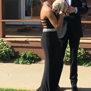 BLACK PROM DRESS